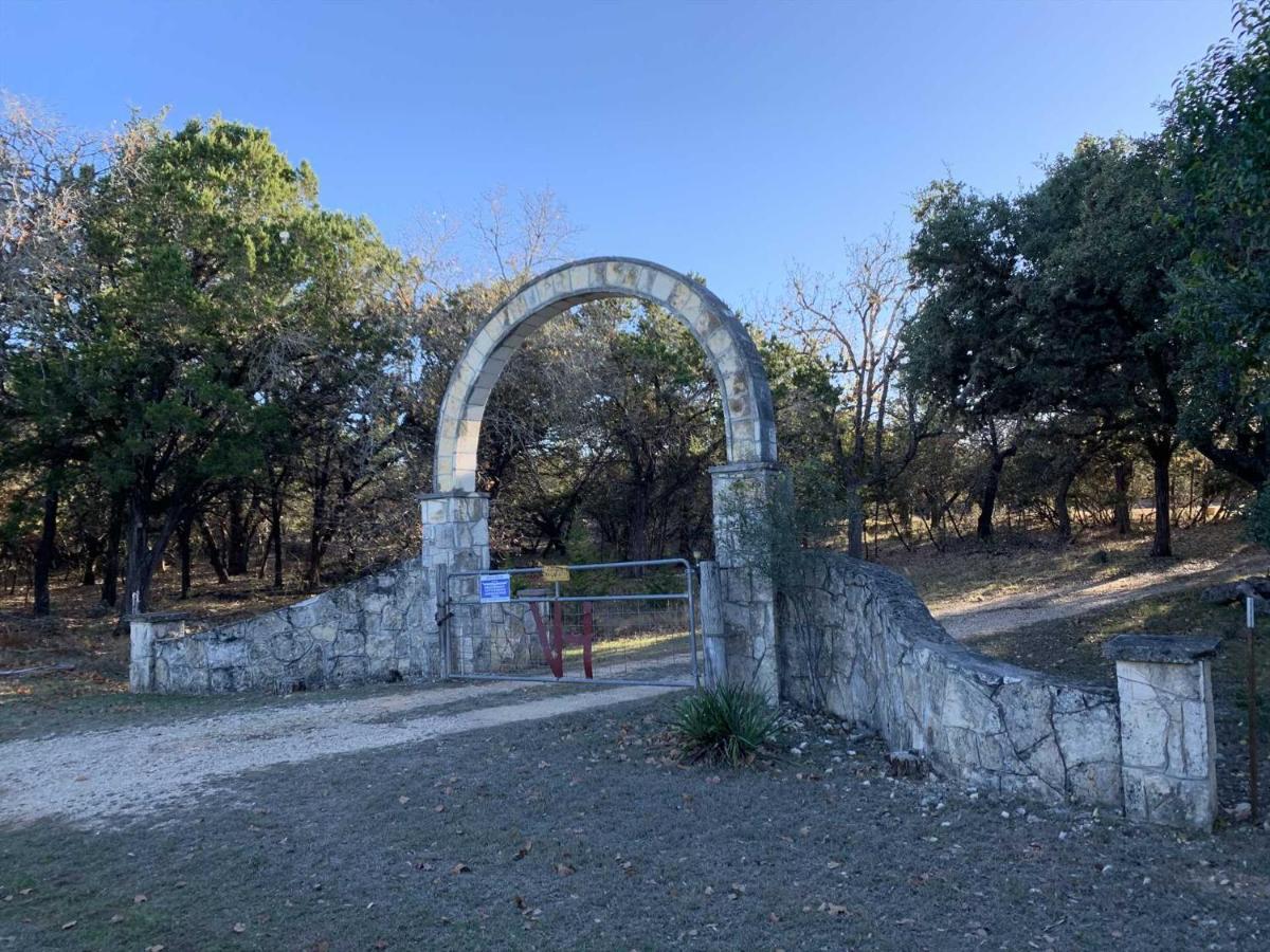 Hacienda Del Rio River Home Bandera Exterior photo