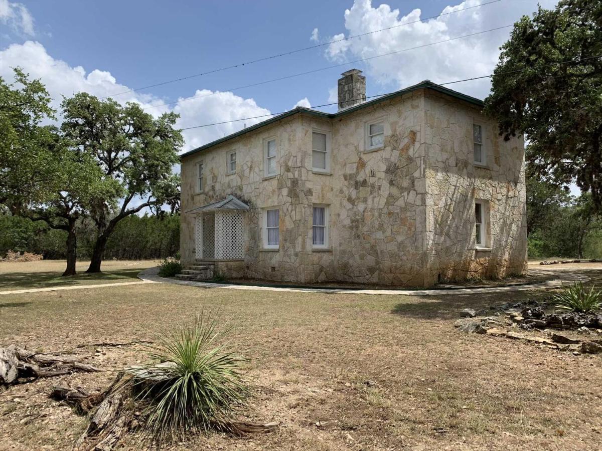 Hacienda Del Rio River Home Bandera Exterior photo